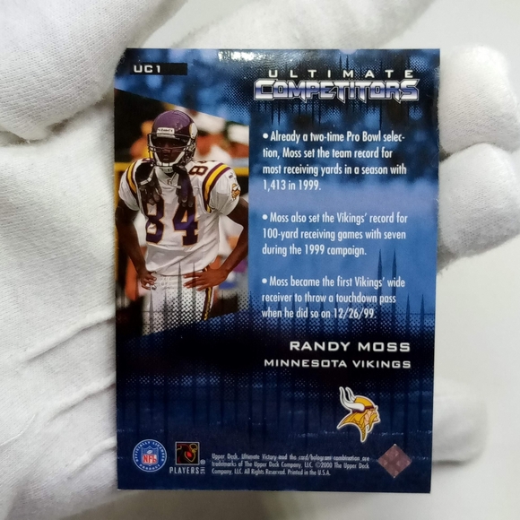 2000 Upper Deck Ultimate Victory Randy Moss NFL Trading Card #UC1 - Picture 3 of 5